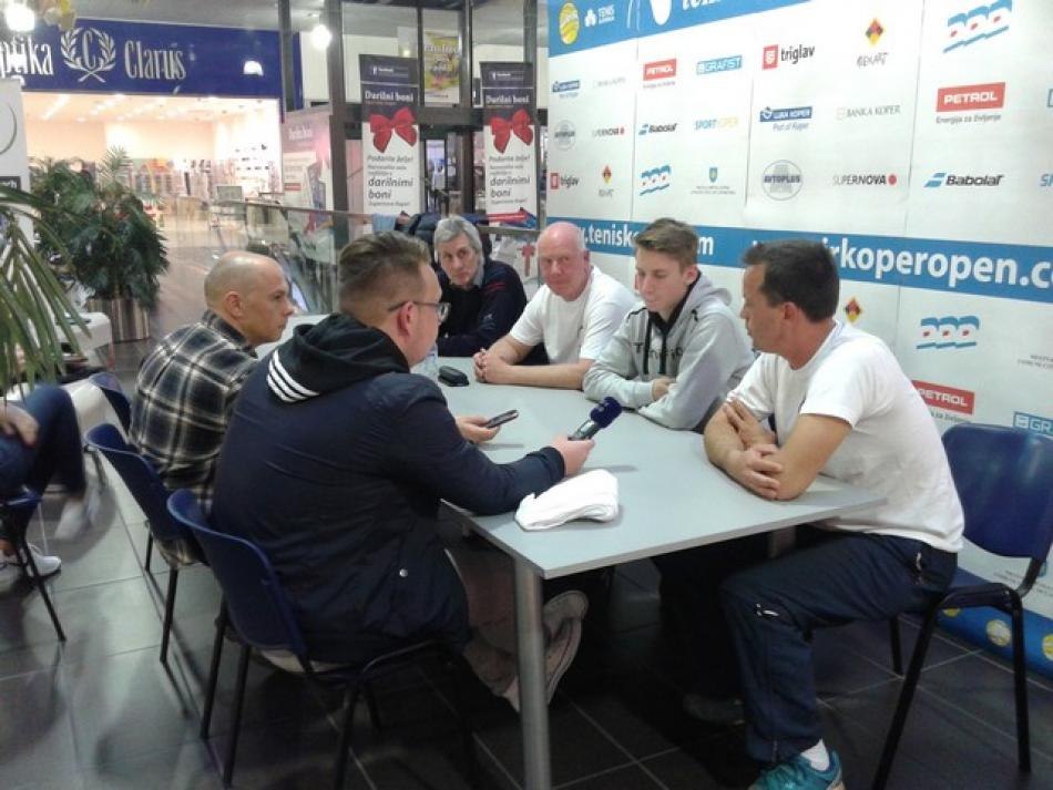 V Teniškem klubu Koper skrbimo tudi za komunikacijo z člani in mediji. Zato bomo prenovili našo spletno stran. V Teniškem klubu Koper skrbimo tudi za komunikacijo z člani in mediji. Zato bomo prenovili našo spletno stran.